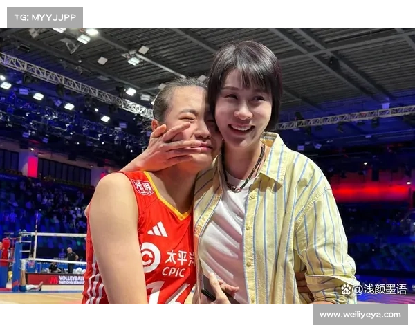 17 岁 1 米 96 新星泪拥赵蕊蕊!中国女排新长城首秀 6 扣 6 中 17 岁 1 米 96 新星泪拥赵蕊蕊!中国女排新长城首秀 6 扣 6 中